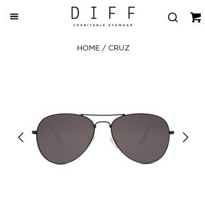 DIFF CRUZ aviator sunglasses new in box